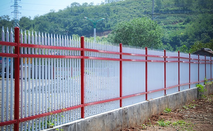 鋅鋼護(hù)欄,道路護(hù)欄,鋅鋼道路護(hù)欄